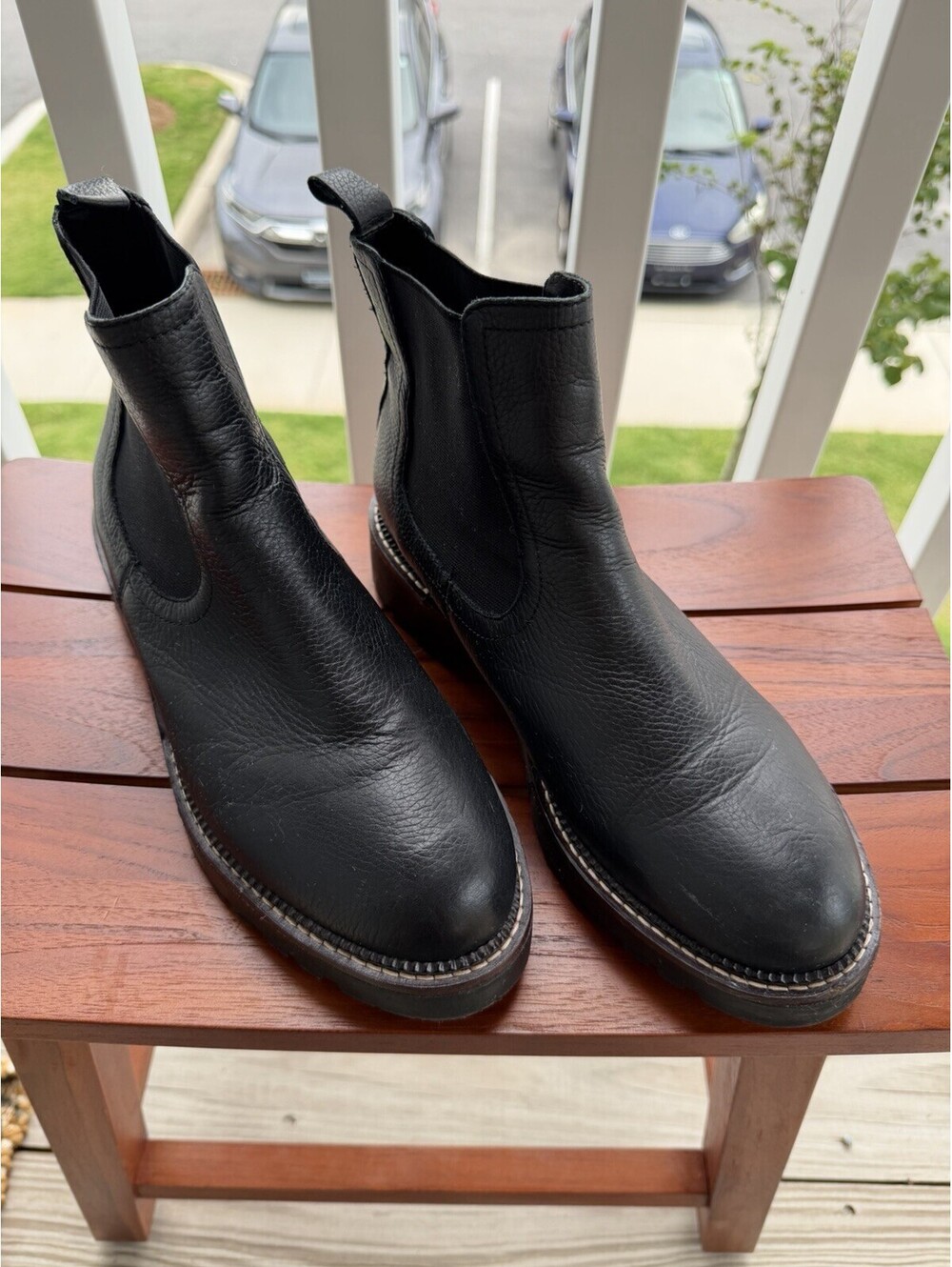 Caslon Miller Water Resistant Black Leather Chelsea Lug Boots Women's Sz 8.5